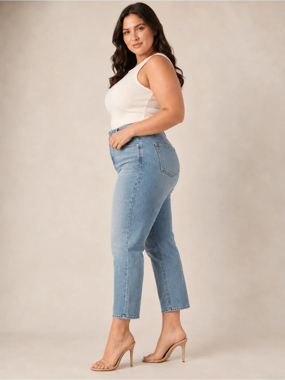Sofia Jeans Adora Super Hi-Rise Curvy Girlfriend Jeans Light Wash Cropped